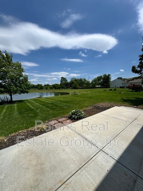 Building Photo - 13239 N Badger Grove Dr