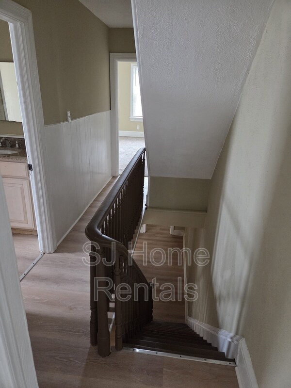 Building Photo - 649 Bordentown Rd