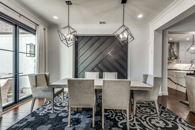 Building Photo - A must see in highly sought after Windsong...