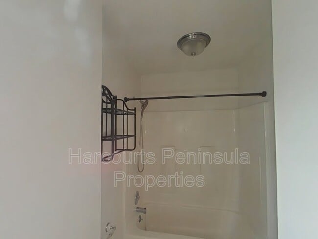 Building Photo - 1321 Elizabeth Ave