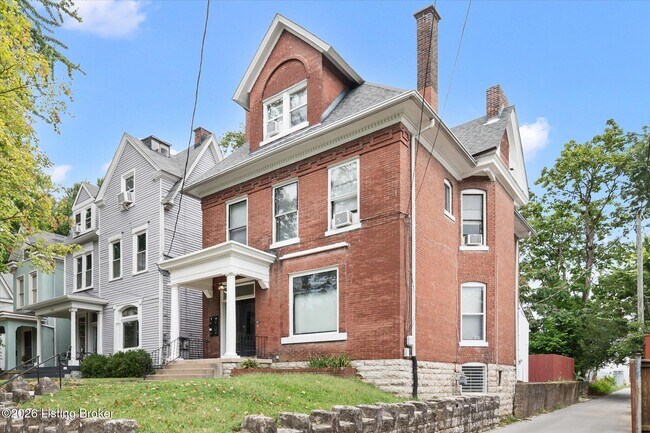 Building Photo - 817 Rubel Ave