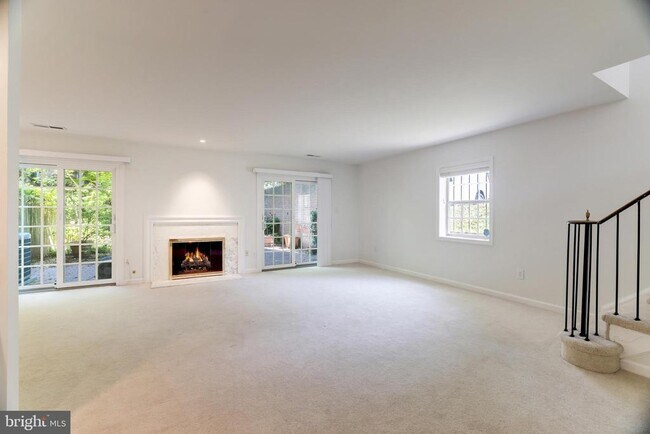 Building Photo - 1412 McLean Mews Ct