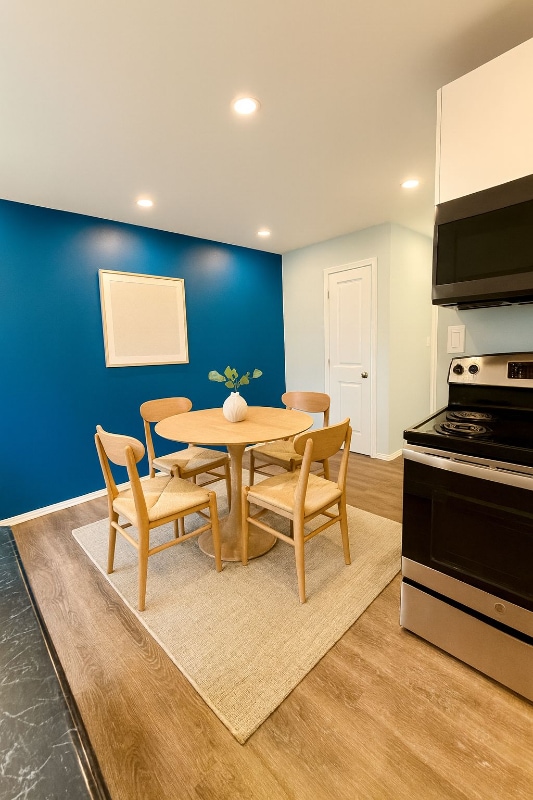 Building Photo - 315 Hometown Way