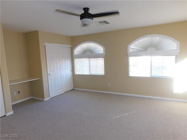 Building Photo - 10855 Carberry Hill St