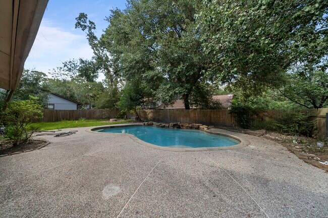 Primary Photo - 2147 Lone Rock Dr
