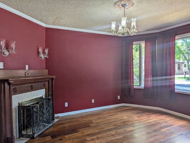 Building Photo - Beautiful Home 4bd 3bath