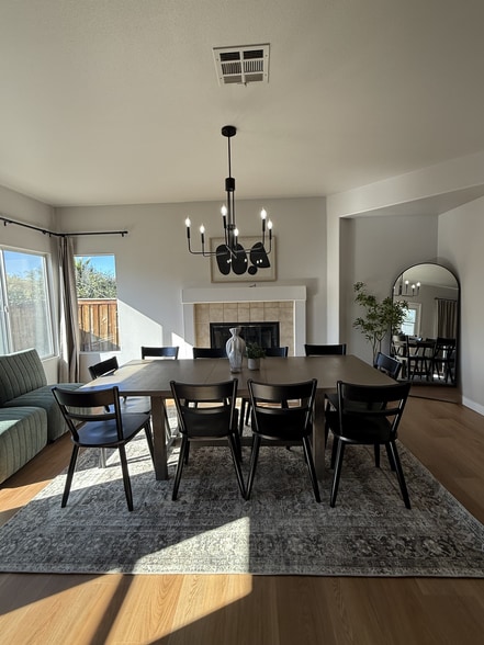 Building Photo - 31343 Tulette Ln