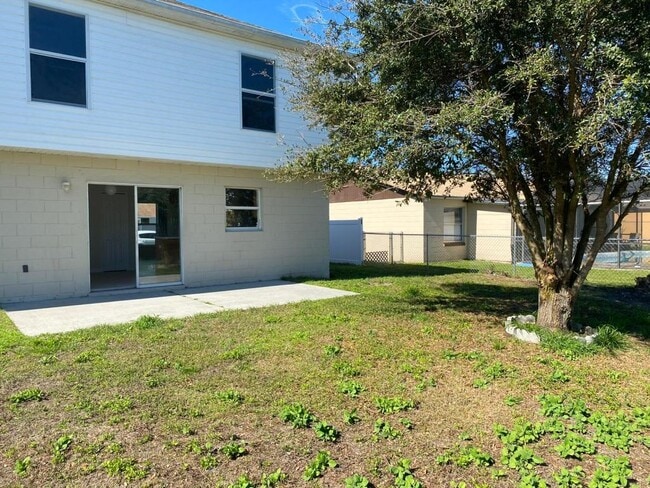 Building Photo - 217 Chadworth Dr