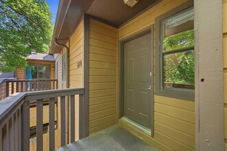 Building Photo - $2,745.95  - 3 Bed, 2 bath Condo with Lofted Bonus Space and In Unit Laundry!