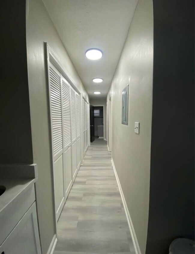 Building Photo - Live in Style at Bellagio East Living I: C...