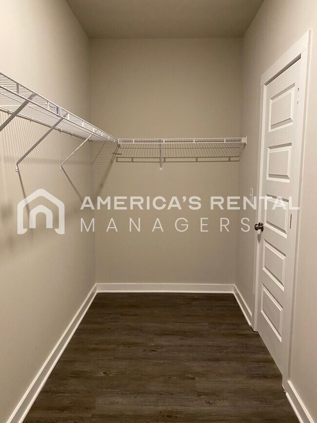 Building Photo - Home for Rent in Jemison, AL... View with 48 Hours Notice!