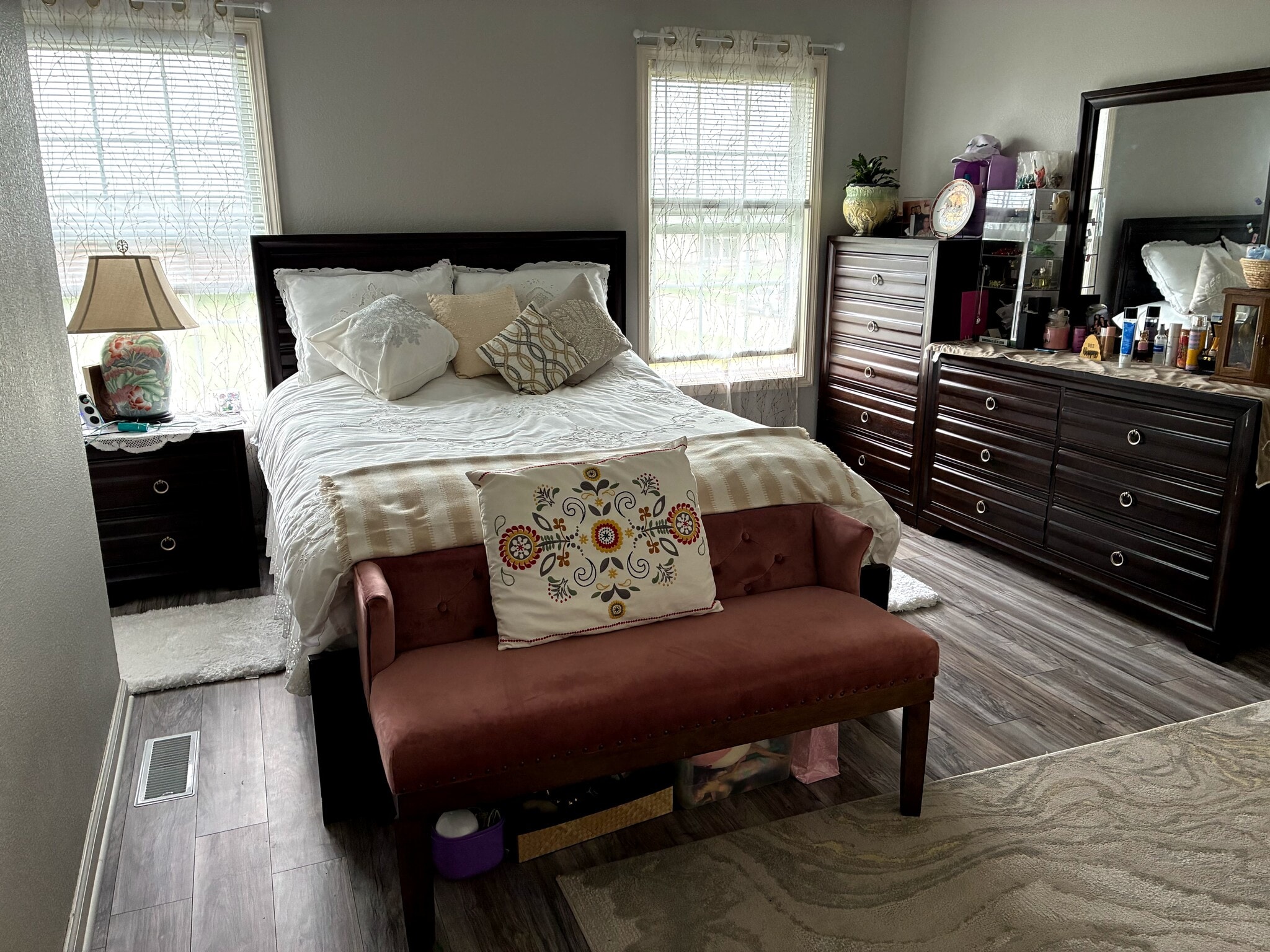 Master bedroom - 1948 Glenbridge Rd