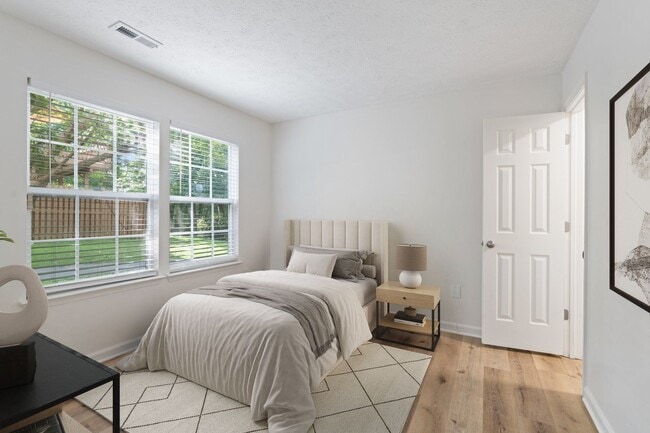 Building Photo - 7022 Dasher Farm Ct