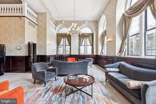 Building Photo - 1324 Locust St