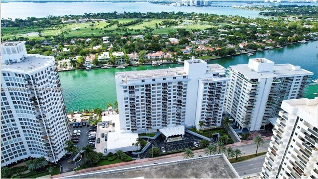 Building Photo - 5700 Collins Ave