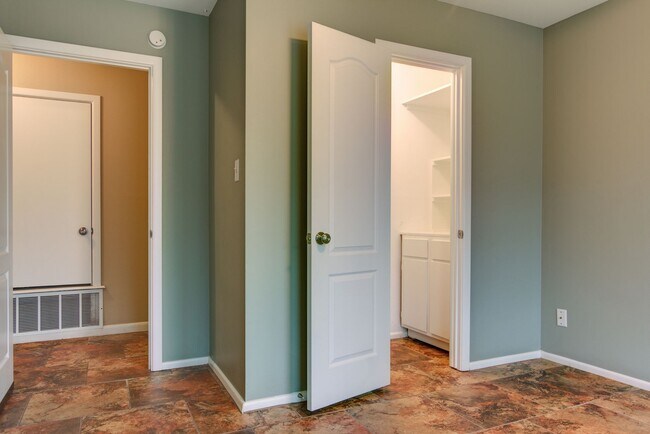 Building Photo - Pleasant Grove House for rent!