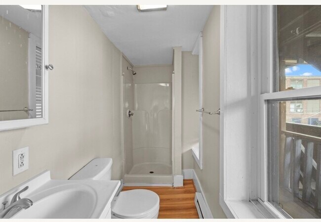 Building Photo - 24 Charlton St