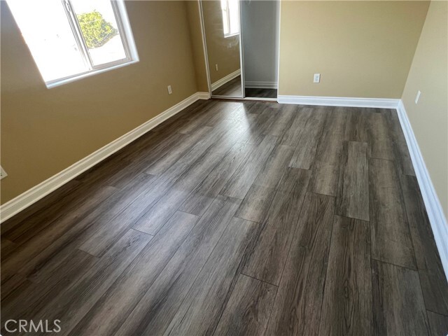 Building Photo - 1577 E 51st St