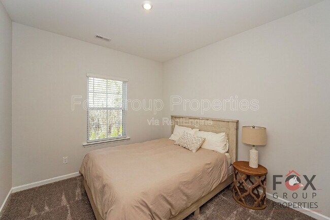 Building Photo - 4306 Reed Crk Dr