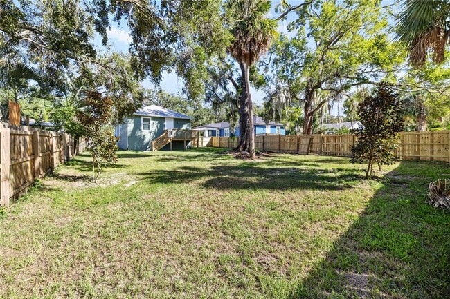 Building Photo - 7002 N 19th St