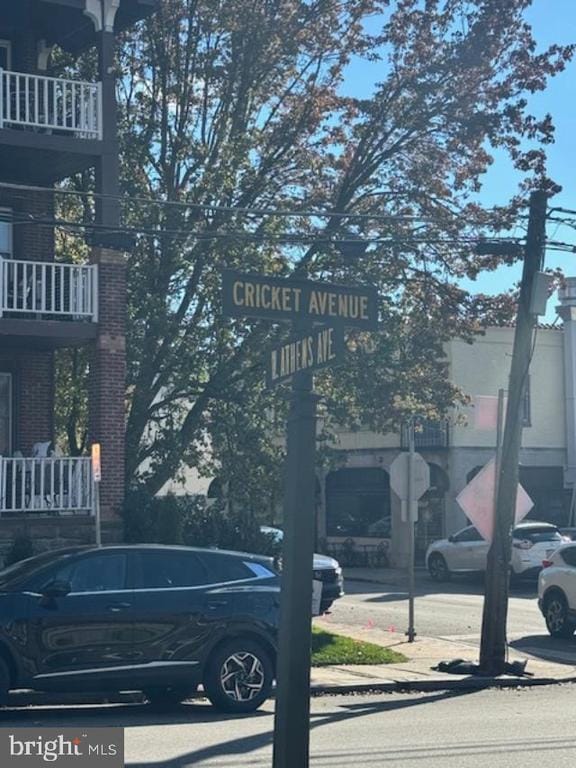 Building Photo - 4 W Athens Ave