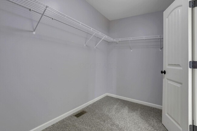 Building Photo - 1701 Marigold St