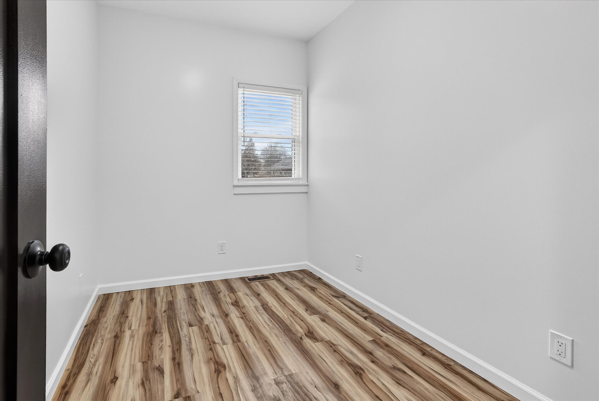 Building Photo - 509 McDonald St