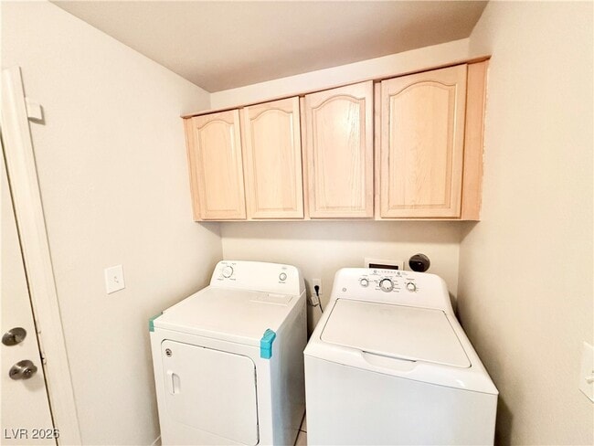 Building Photo - 5810 East St