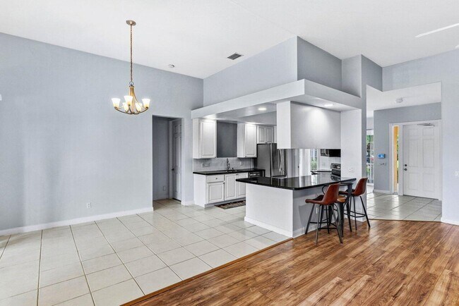 Building Photo - 8033 Kaliko Ln