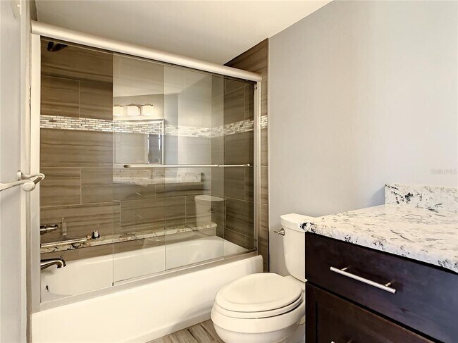 Building Photo - 2333 Feather Sound Dr