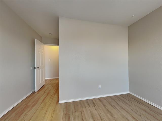 Building Photo - 751 Meadowcreek Ct