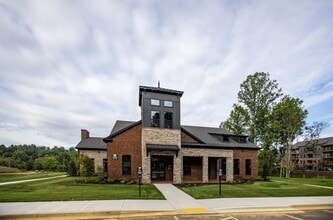 Building Photo - 2821 Yorkshire Moors Wy