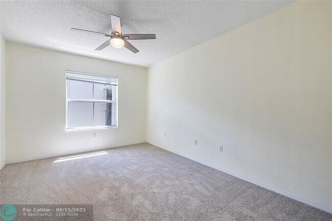 Building Photo - 4317 Tuscany Way