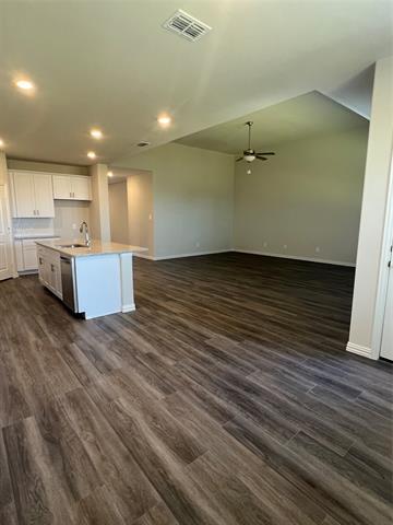 Building Photo - 4005 Turpin Dr
