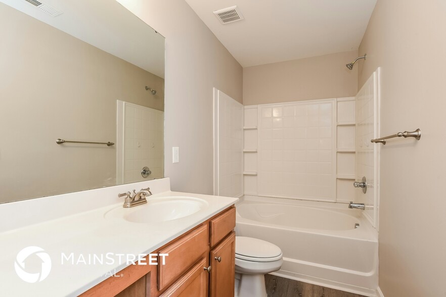 Building Photo - 157 Bellfare Dr