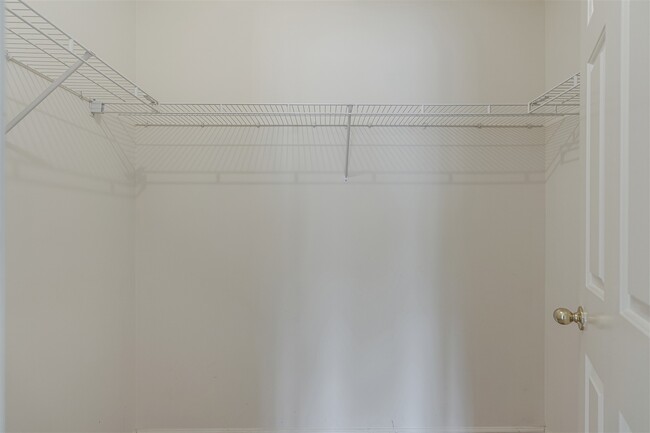 Building Photo - 28 Helton Terrace