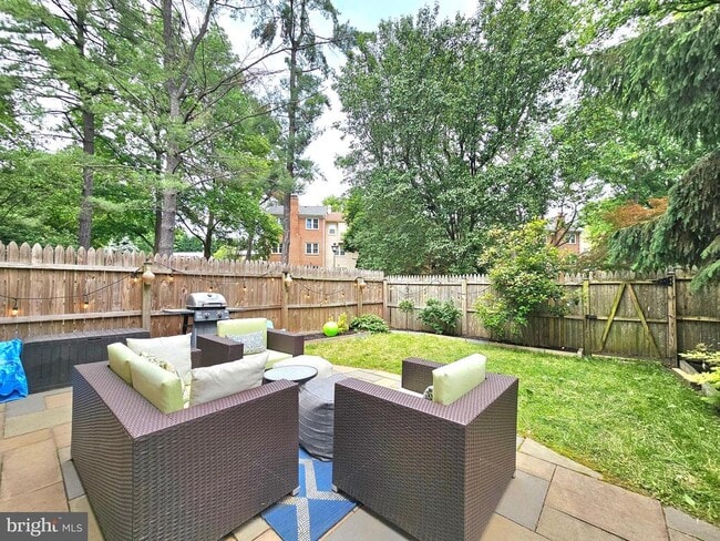 Building Photo - 2807 Lafora Ct