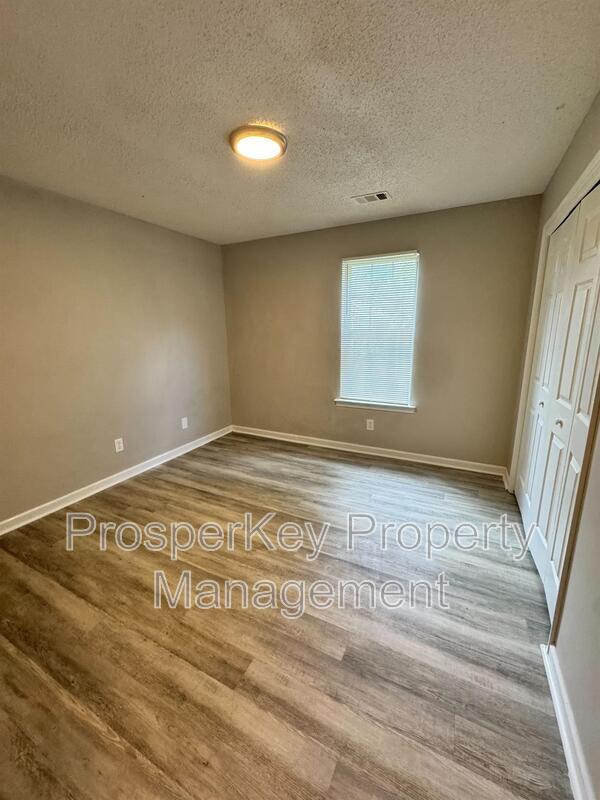 Building Photo - 144 Orchard Pass