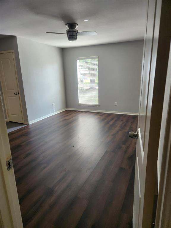 Building Photo - 7743 Alperton Dr