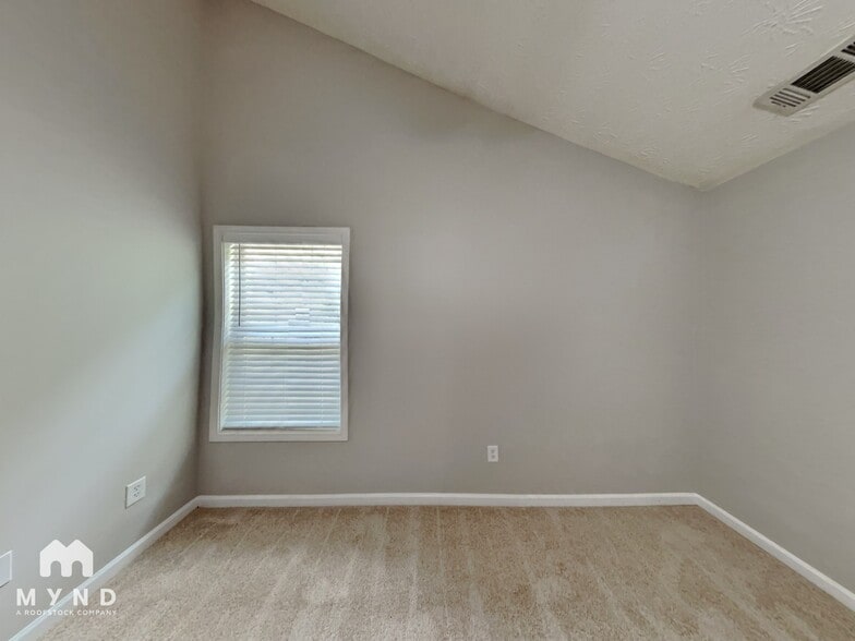 Building Photo - 6239 Lake Valley Point