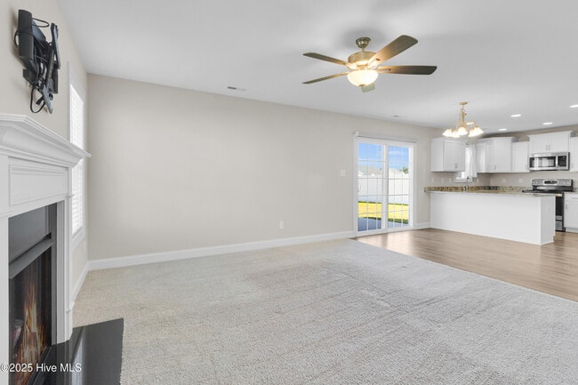 Building Photo - 1012 Bluewater Blvd