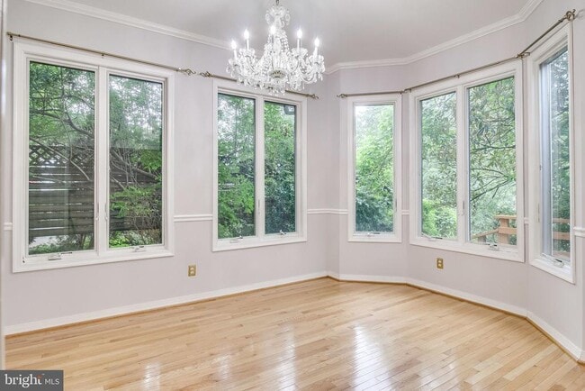 Building Photo - 6525 Byrnes Dr