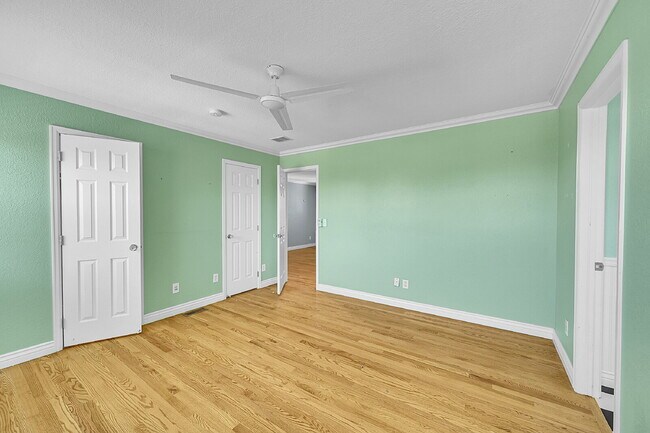 Building Photo - $3,000.00 - 3 Beds, 2.5 Baths Single Famil...