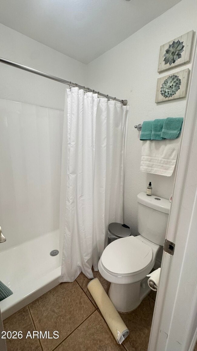 Building Photo - 7350 N Vía Paseo Del Sur