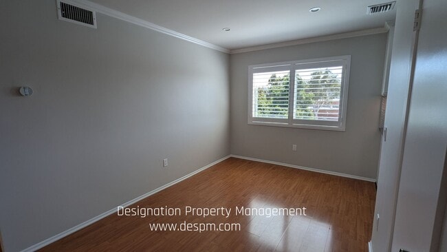Building Photo - 2 BR 2 BA Condo Glassell Park NELA