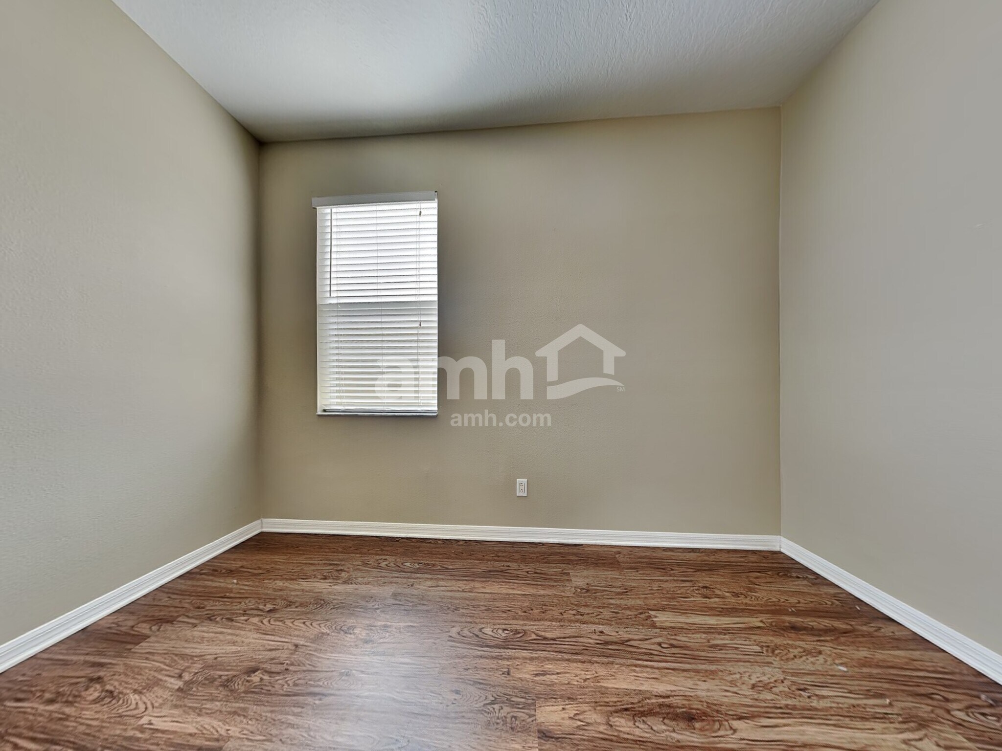 Building Photo - 8011 Terrace Arbor Ct