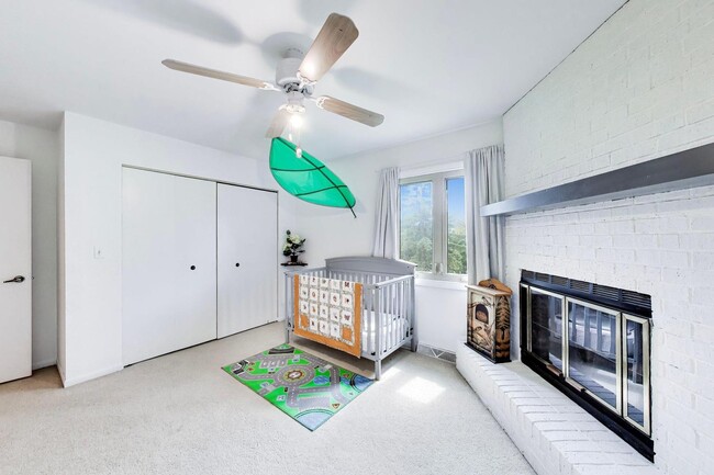 Building Photo - 639 Big Timber Dr