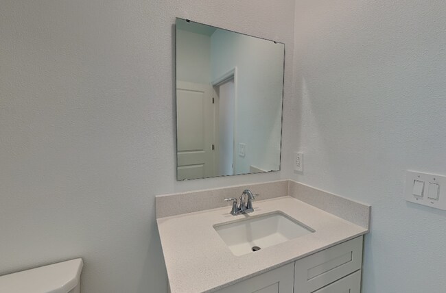 Building Photo - 3132 Country Side Dr