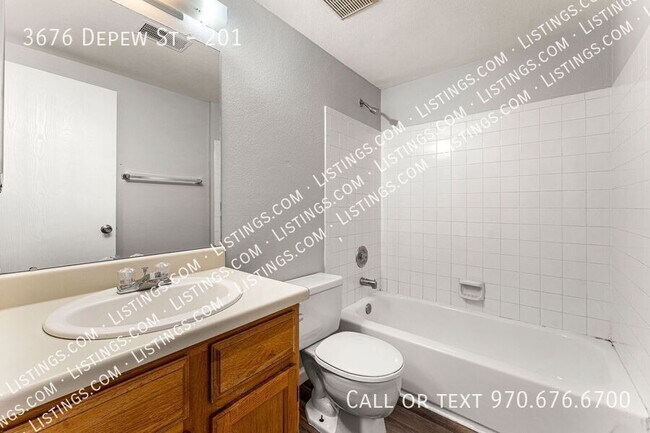 Building Photo - 3676 S Depew St