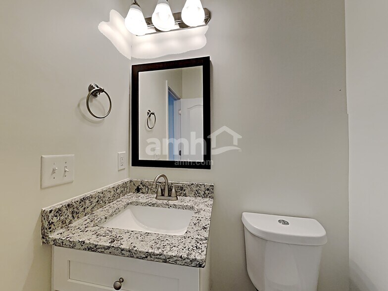 Building Photo - 1630 Brownairs Ln